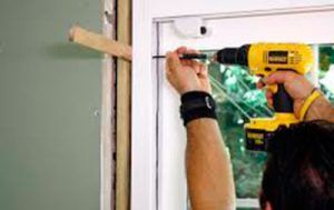 instalacion-de-puertas-en-los-barrios